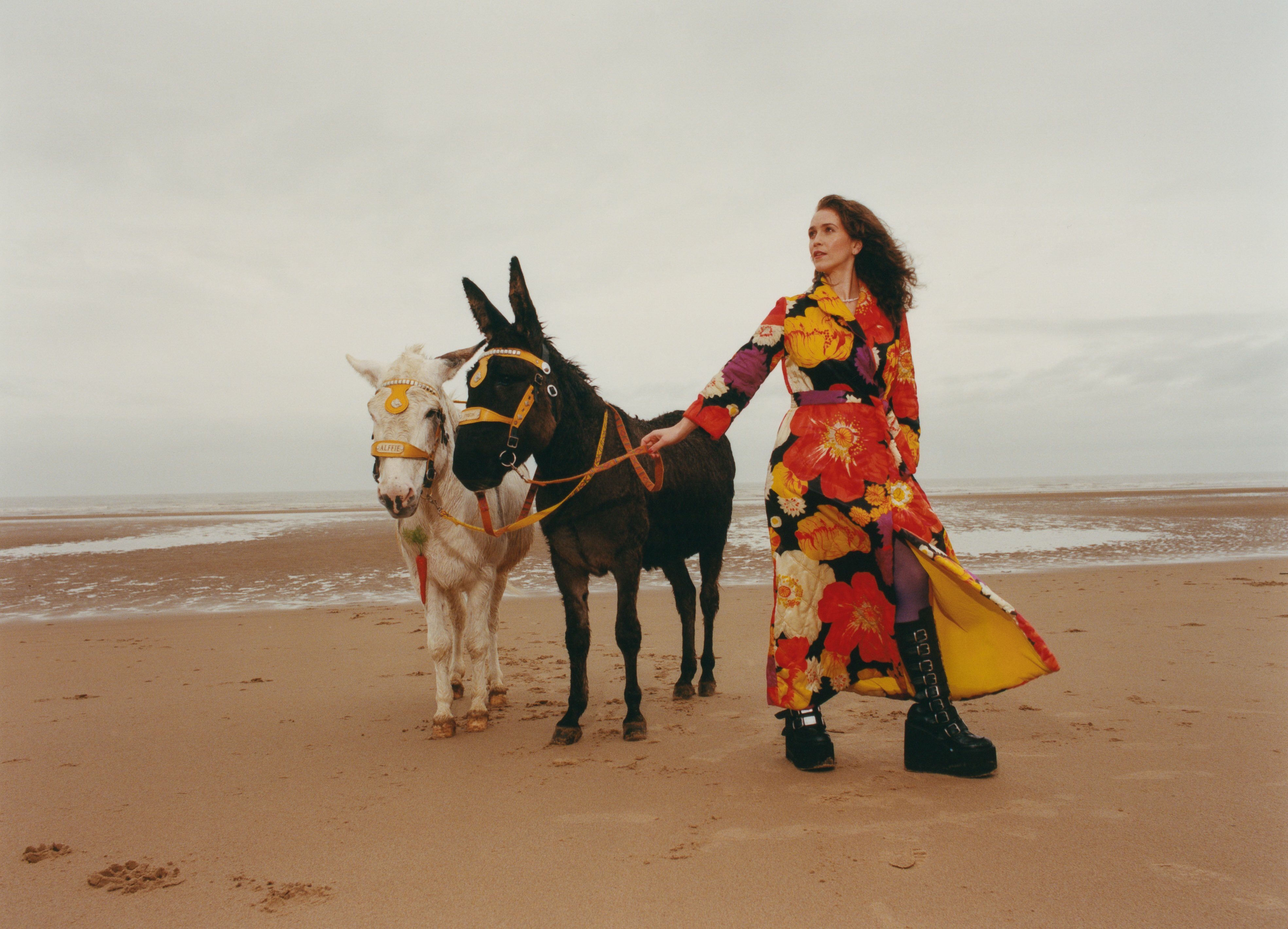 Rae Morris announces new album 'Rachel@Fairyland' - Vimarsana News