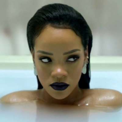 Rihanna doesn’t want you playing Pokémon Go at her shows