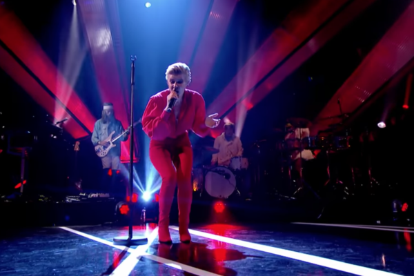 Robyn, The Good, The Bad & The Queen and more head to Jools Holland
