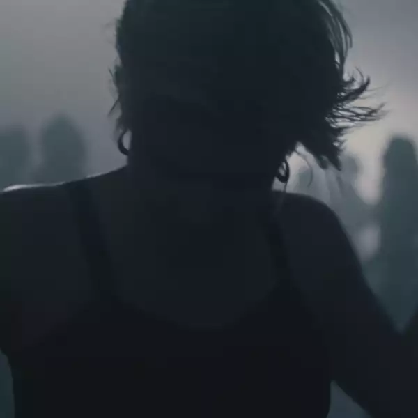Robyn's video for 'Honey' is finally here!