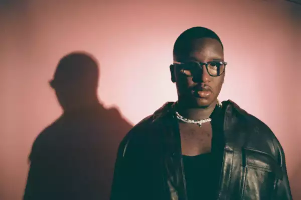 SIPHO. shares new track ‘BEADY EYES’