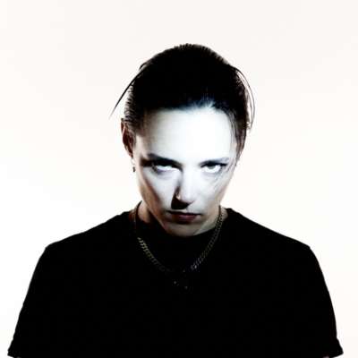 Jehnny Beth unleashes ‘I’m The Man’ video