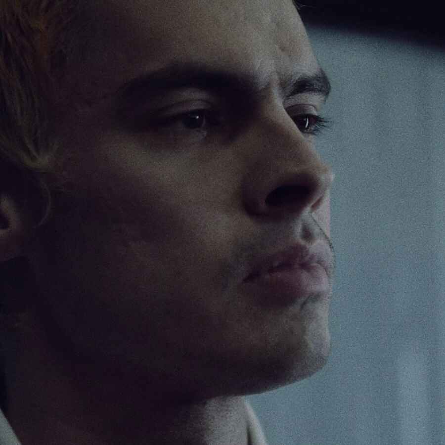 Sega Bodega and Låpsley link up for 'Make U Stay'