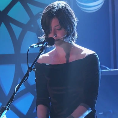 Watch Sharon Van Etten perform 'Break Me' on Kimmel