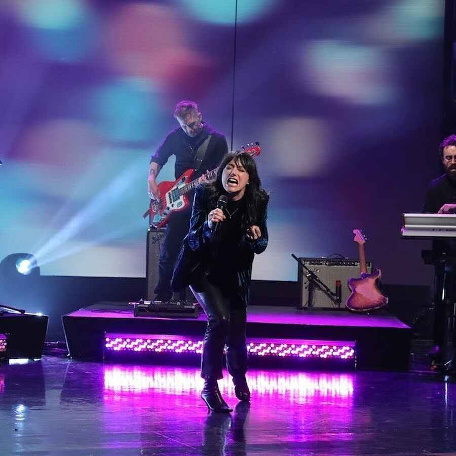 Watch Sharon Van Etten bring 'Seventeen' to Ellen