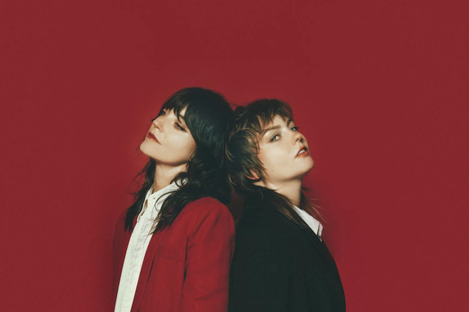Sharon Van Etten and Angel Olsen join forces for 'Like I Used To'