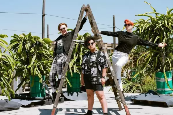 Shopping share new 'All or Nothing' video