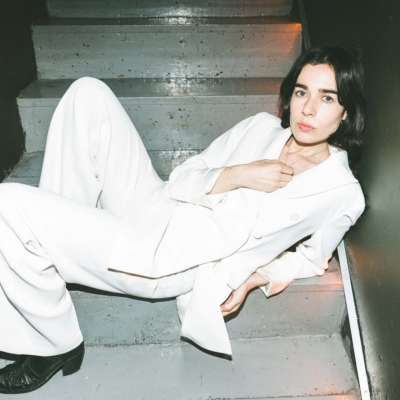 Sinead O’Brien unveils new track ‘Roman Ruins’