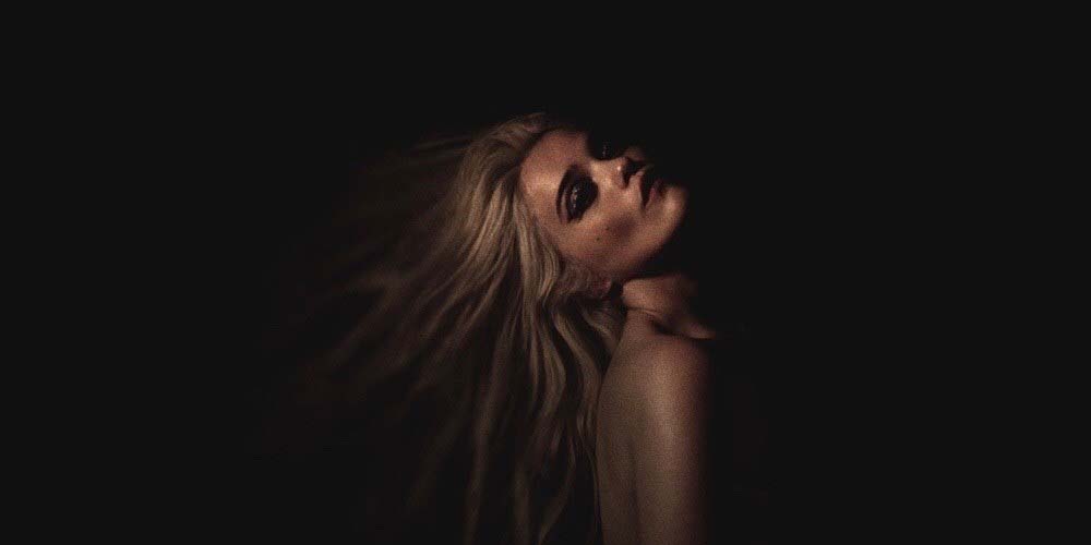 Sky Ferreira teases new single - Vimarsana News