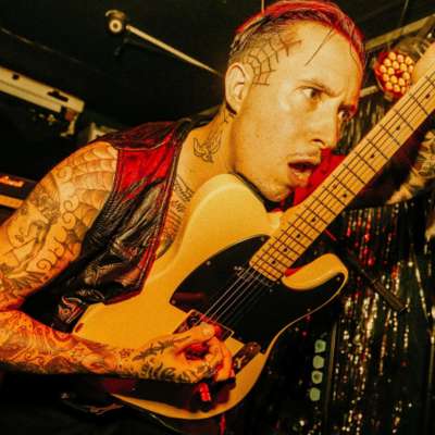 Laurie from Slaves, IDER & more join War Child Safe & Sound industry day