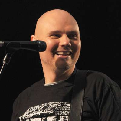 Watch Smashing Pumpkins covering Hole with Courtney Love
