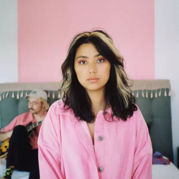 spill tab unveils new single 'Anybody Else'