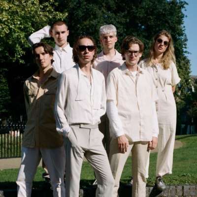 Sports Team share new single ‘The Races’