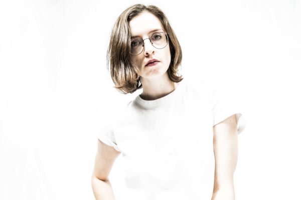 Stef Chura shares new track ‘Degrees’