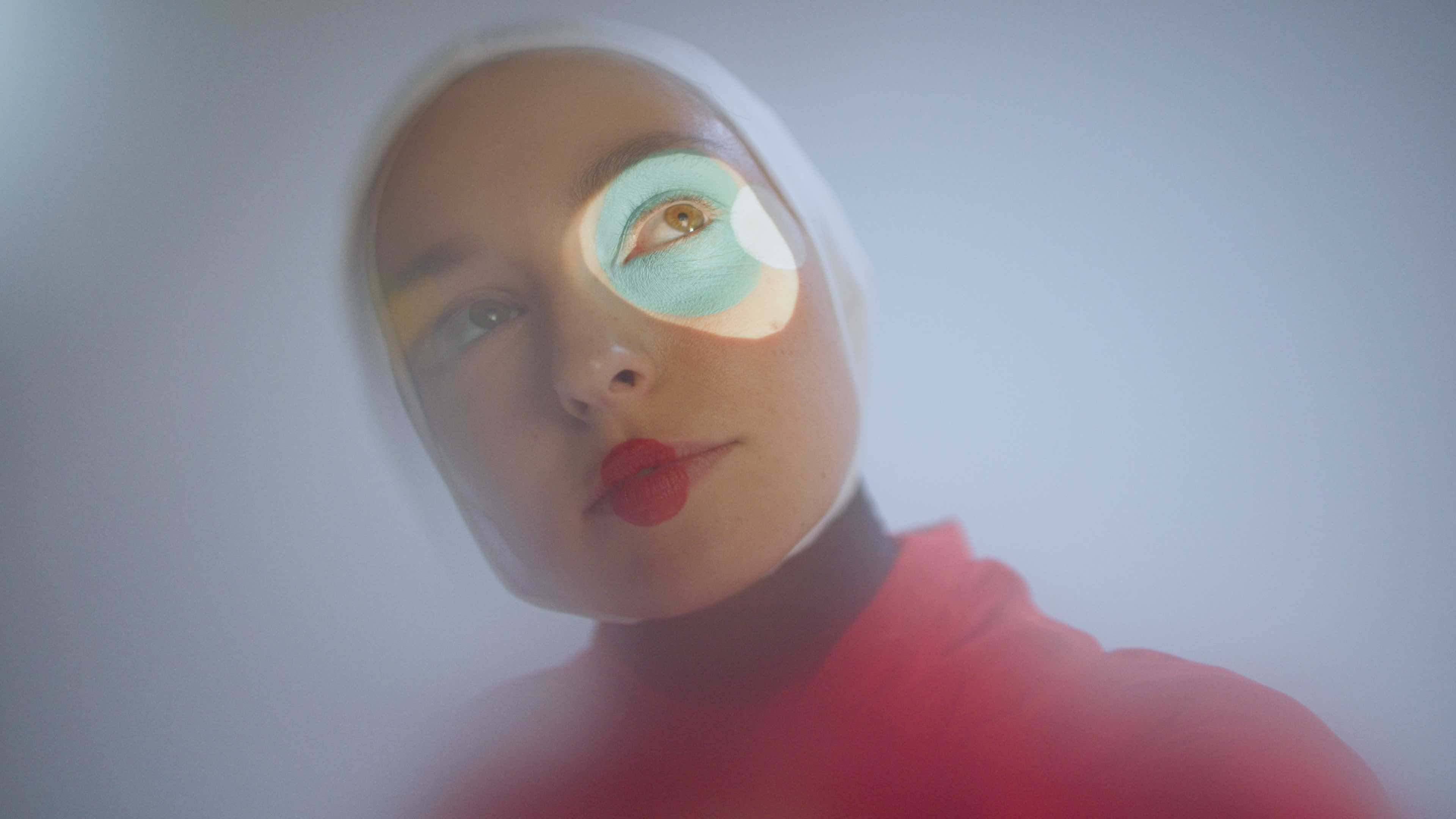 Stella Donnelly announces new album 'Flood' - Vimarsana News