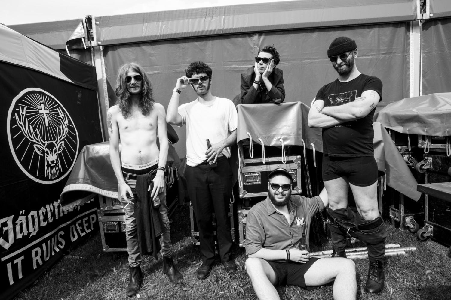 Sweaty Palms share grotty, grinding new track ‘La Peste’ as part of Jäger Curtain Call 2018