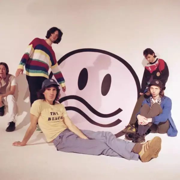 Swim Deep team up with Hatchie on 'World’s Unluckiest Guy'