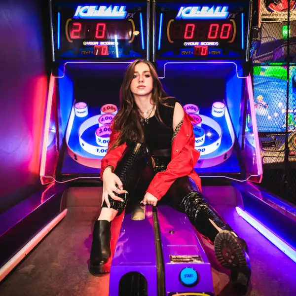 Tate McRae shares new single 'slower'
