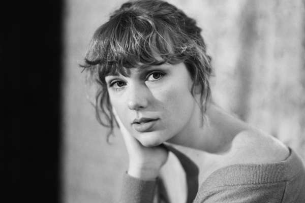 Taylor Swift unveils ‘willow’ video