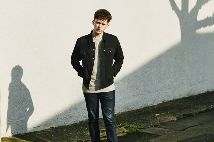 Ten Tonnes shares ‘Love Me To Death’ video