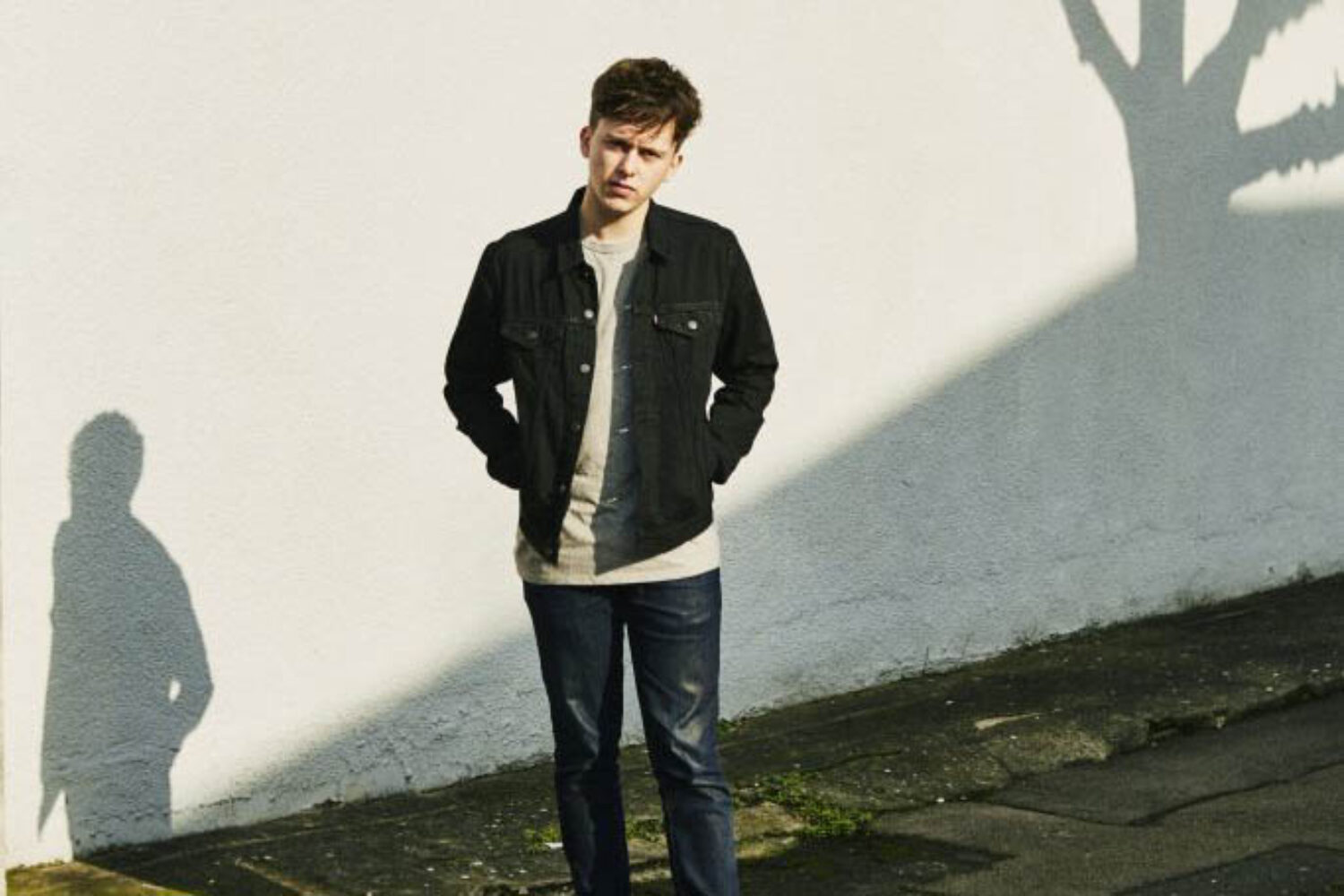 Ten Tonnes shares ‘Love Me To Death’ video