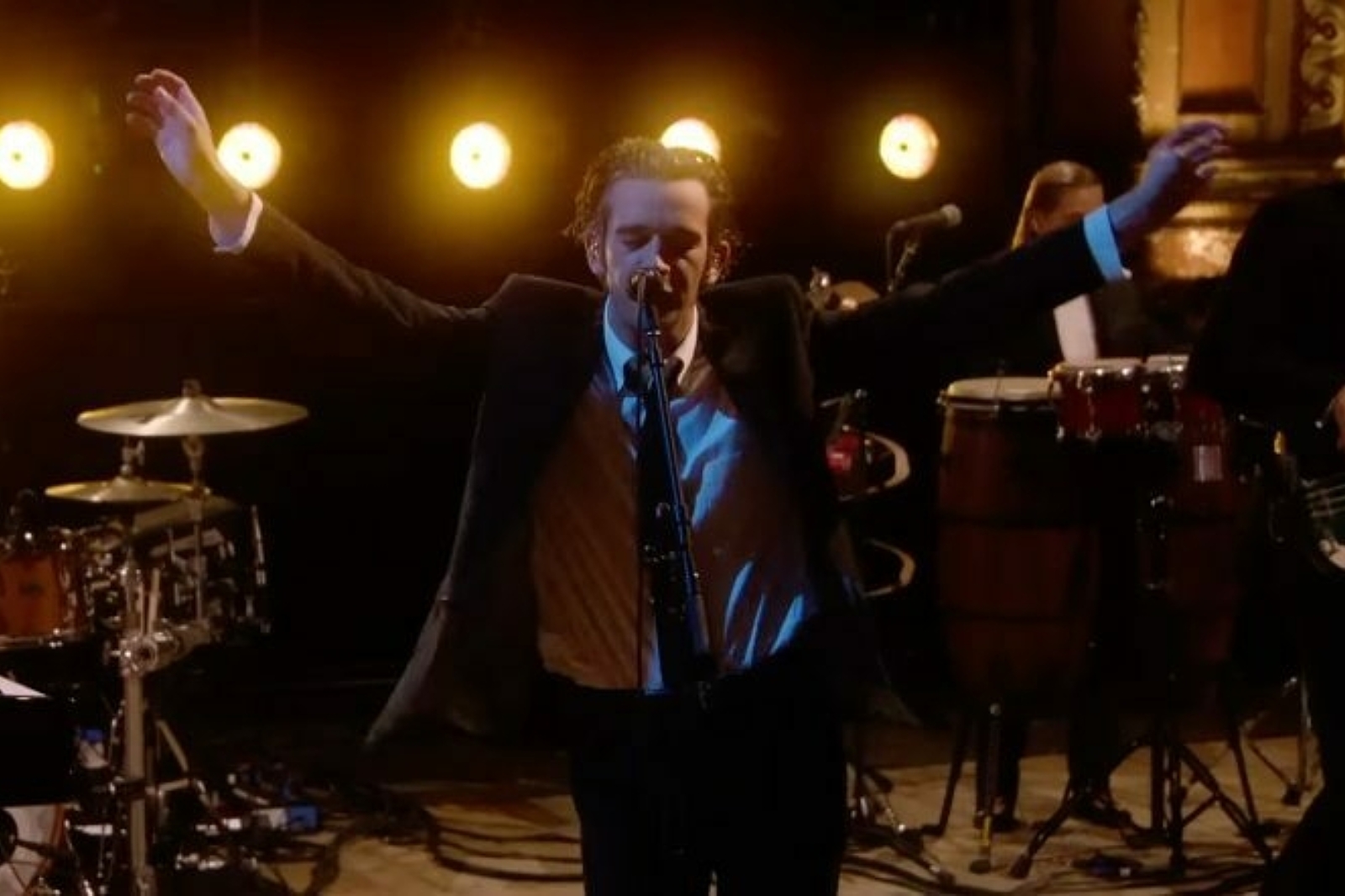 Watch The 1975 perform 'Happiness' and 'I'm In Love With You' on Later with Jools Holland