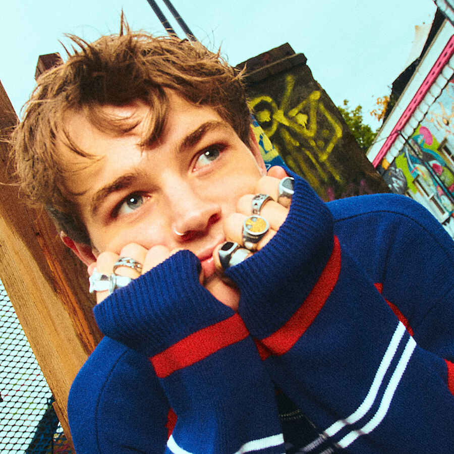 Thomas Headon shares new single 'Georgia'
