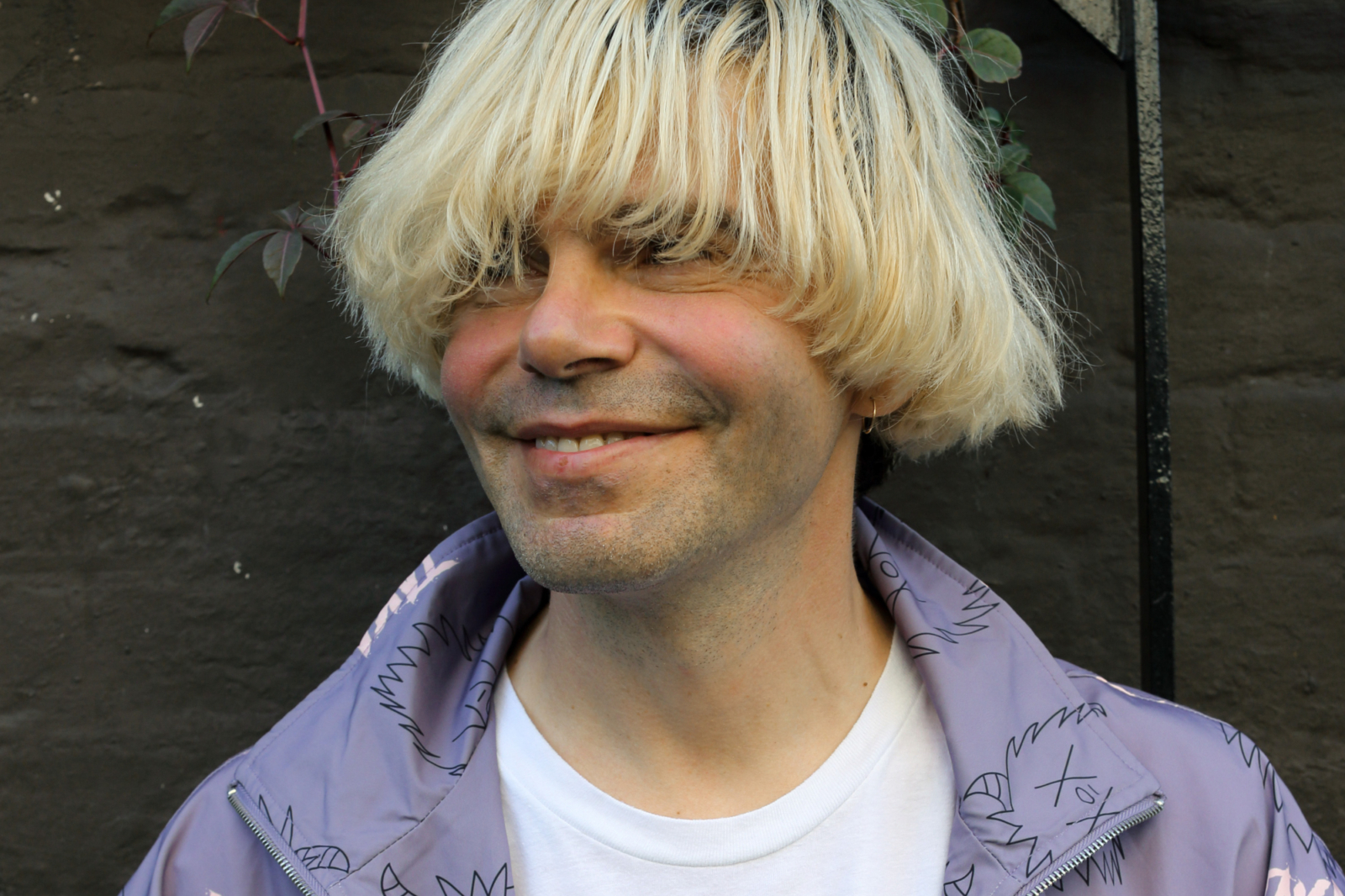 Tim Burgess returns with 'Here Comes The Weekend'