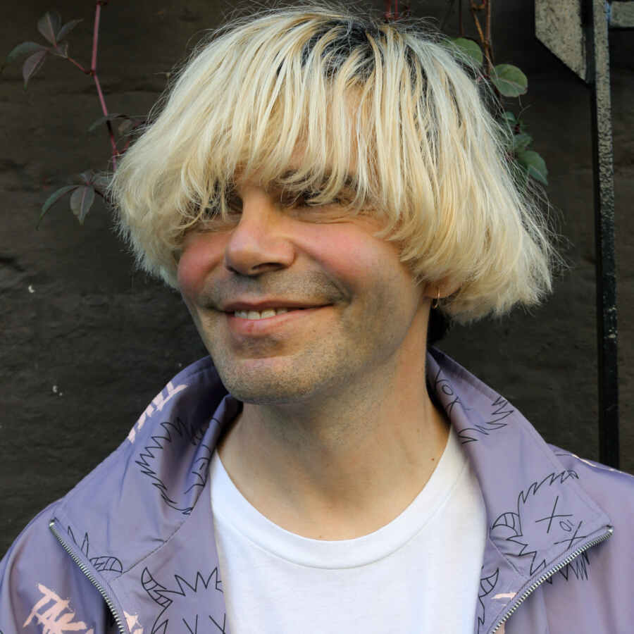 Tim Burgess returns with 'Here Comes The Weekend'