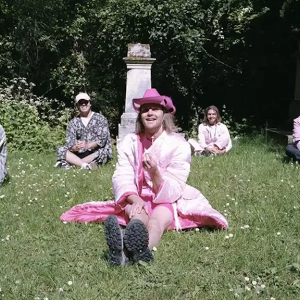 The Neu Bulletin (Tiña, Julius Black, Baby Queen and more!)