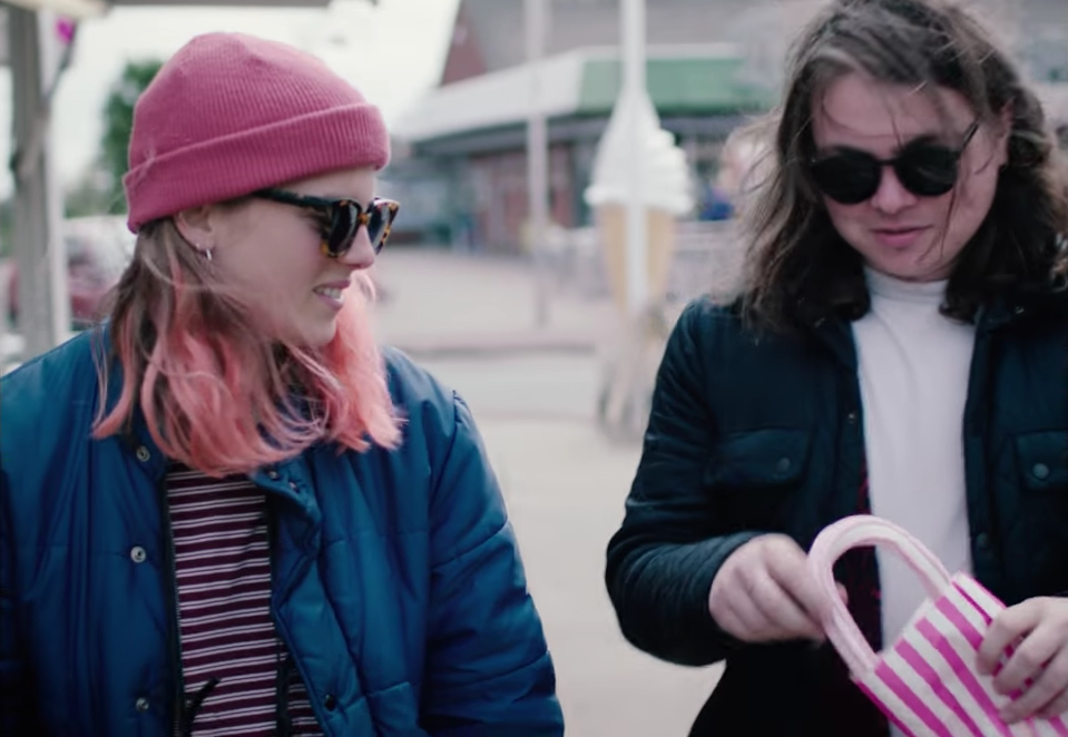 Toothless shares video for ‘Palm’s Backside’, featuring Marika Hackman