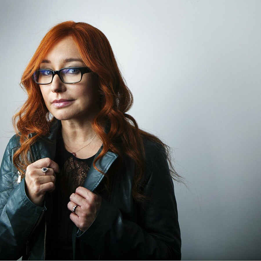 Tori Amos joins Primavera line-up as Eels drop out