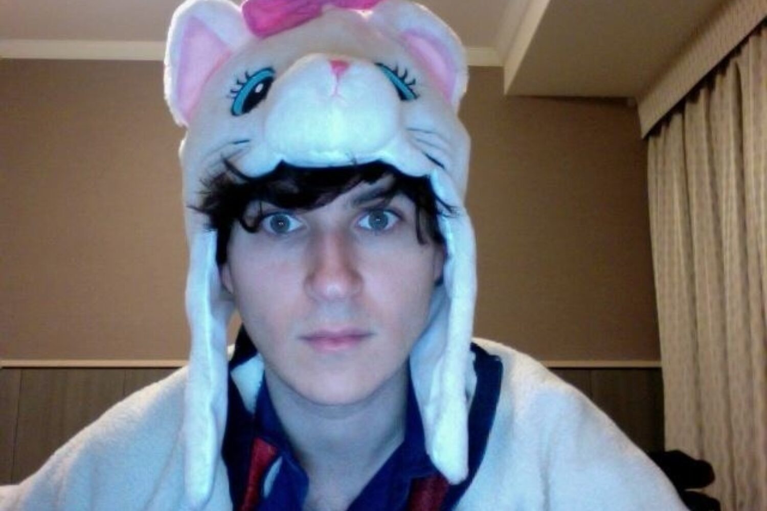 Listen to Ezra Koenig and Azealia Banks review Drake, The Weeknd and One Direction on Beats1