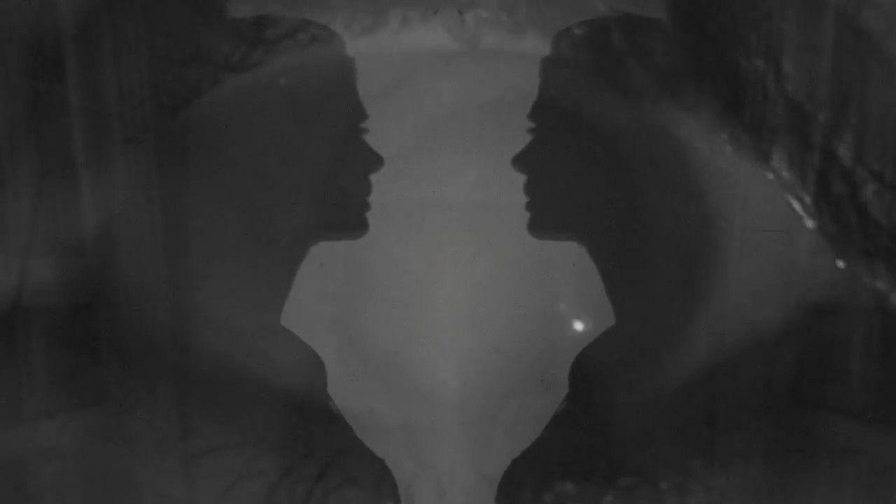 Vera Sola shares intense black and white video for the gorgeous ‘The Cage’