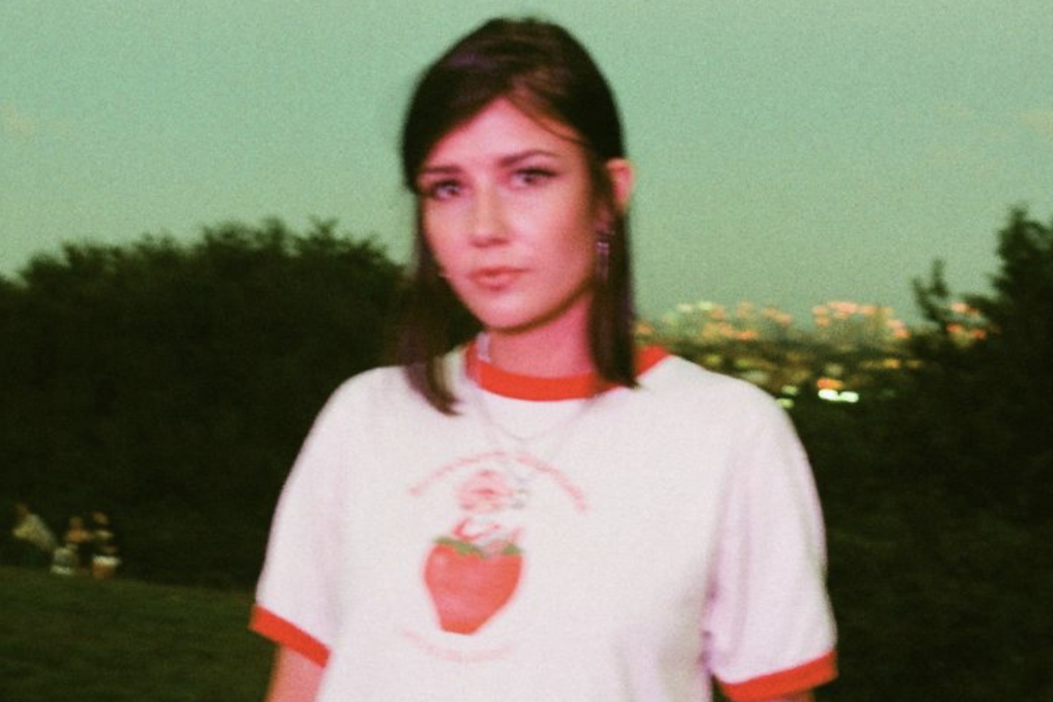 Viji unveils 'Drowsy (Lightning)' video