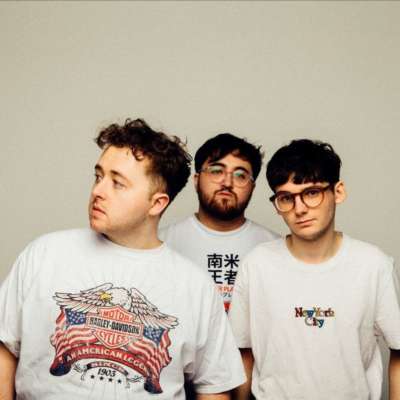Vistas share glistening new track ‘Summer’