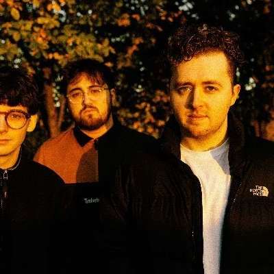 Vistas return with ‘Teenage Blues’