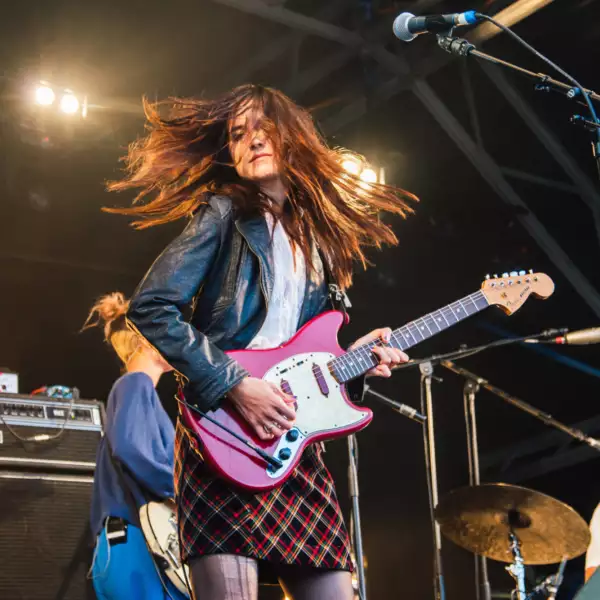 Warpaint, Leon Bridges to support Harry Styles on new arena tour