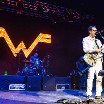 Weezer’s ‘Pinkerton’ goes Platinum… after 20 years