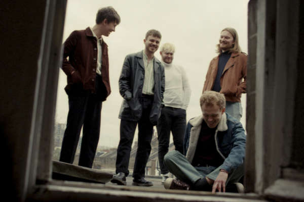Weird Milk unveil new track ‘Vienna’