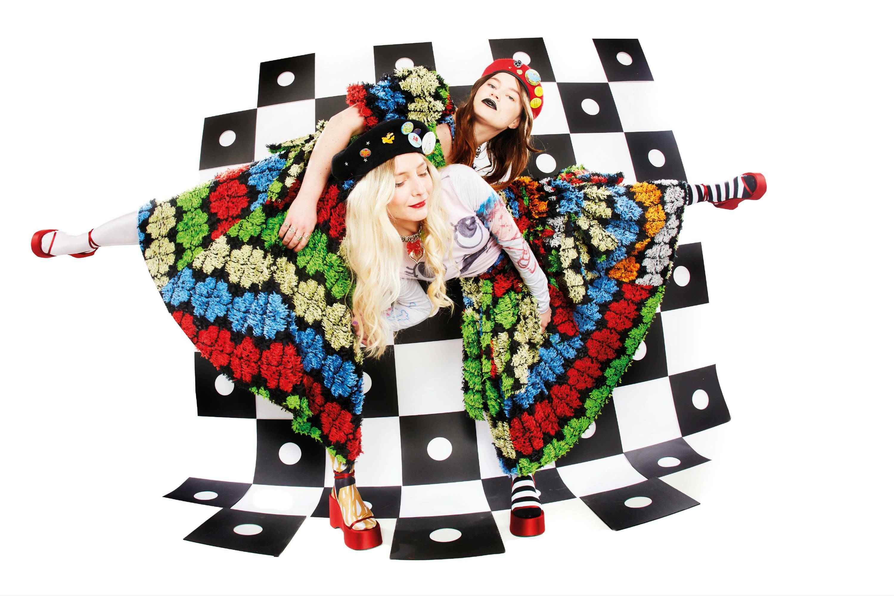 Wet Leg are the cover stars of DIY's March 2022 issue - Vimarsana News