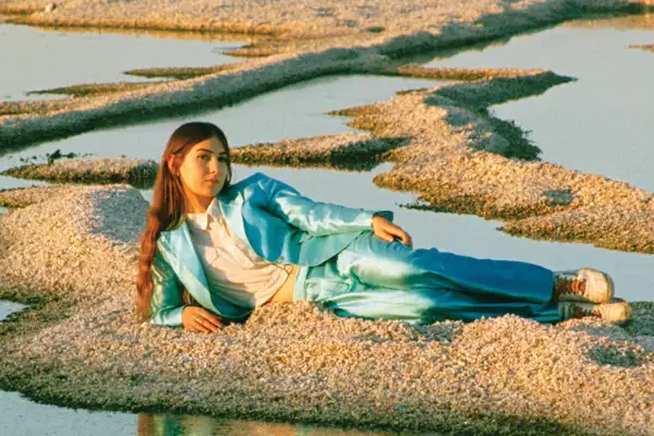 Driving from the Back Seat: Weyes Blood