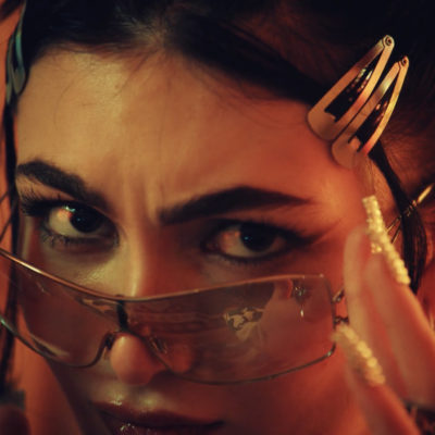 Willow Kayne makes her introduction with 'Two Seater'