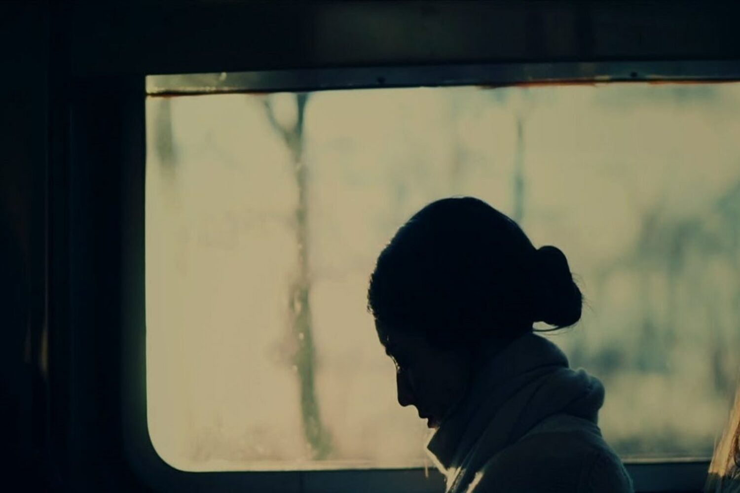 Wilsen get reflective in the video for ‘Centipede’