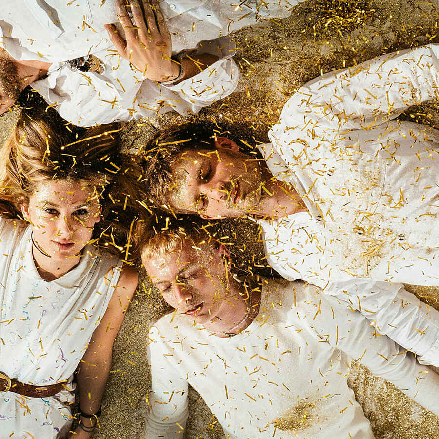 Wolf Alice enter the UK Album Charts at Number 2
