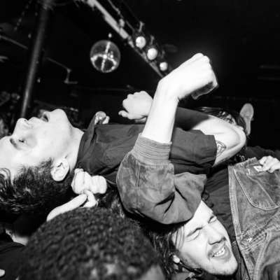 Watch YOWL perform a riotous ‘John The Collector’ at The Lexington as part of Jäger Curtain Call