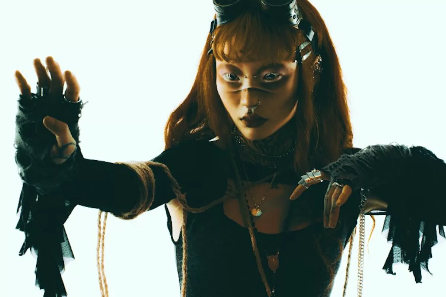 yeule announces new album 'Glitch Princess'