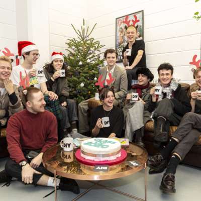 A Christmas Round Table, featuring the Class of 2020!